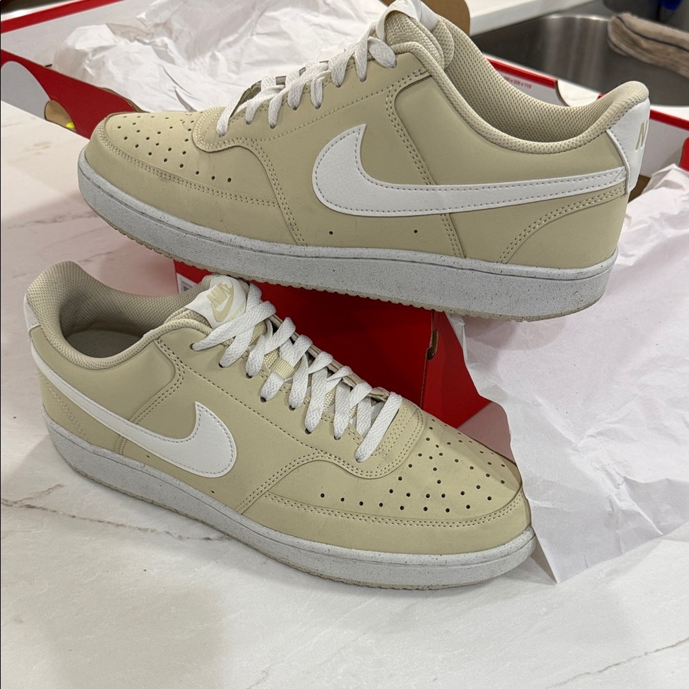 Nike Men's Sneakers in Beige and White